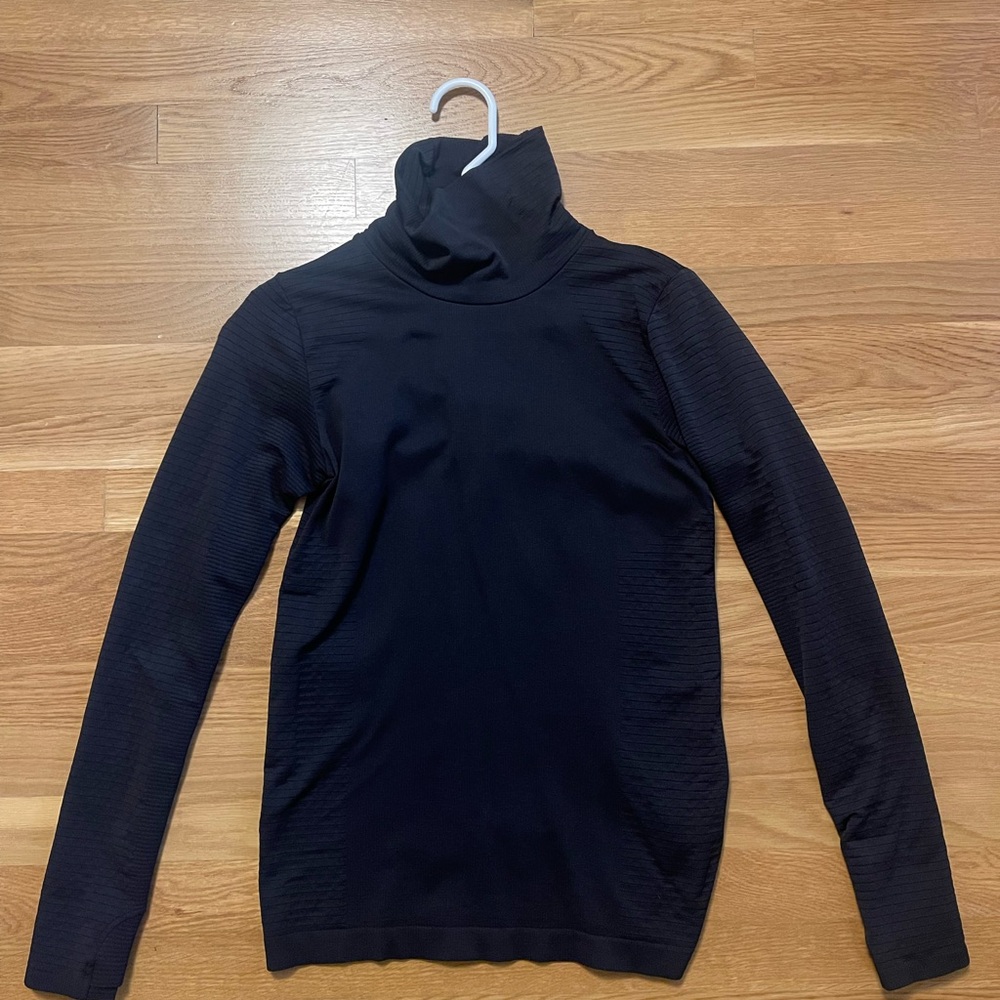 Athleta Women’s Turtleneck Top